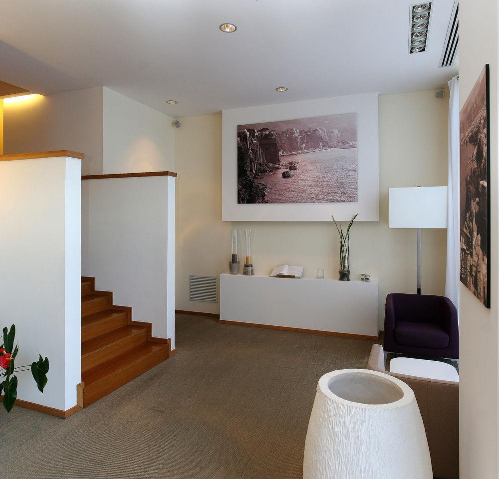 سورينتو Rota Suites المظهر الخارجي الصورة